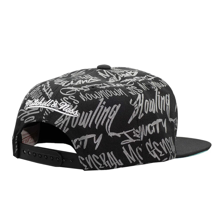 Chandail à capuchon Tough Skin des Grizzlies de Vancouver Mitchell & Ness pour homme, noir Chandail à capuchon Tough Skin des Grizzlies de Vancouver Mitchell & Ness pour homme, noir