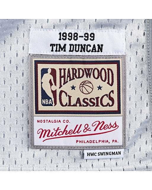 San Antonio Spurs Tim Duncan 1998-99 Hardwood Classics Road