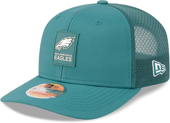 Philadelphia Eagles New Era 2025 Sideline 9SEVENTY Adjustable Trucker Hat - Green