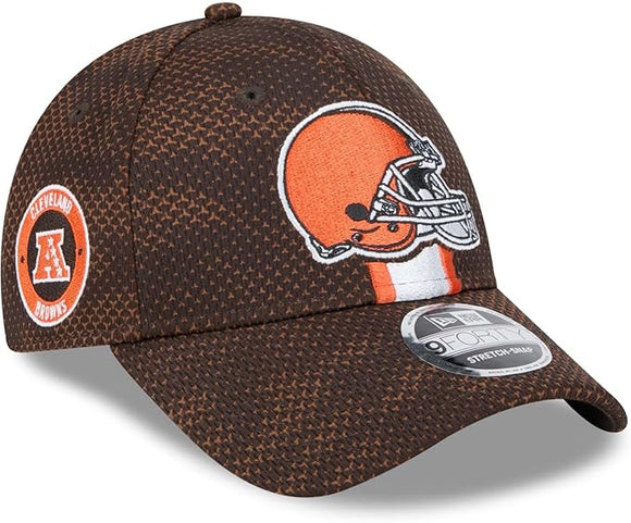 Men's Cleveland Browns New Era 2024 Sideline 9FORTY Stretch-Snap Hat - Brown