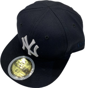 Youth New York Yankees New Era Navy Custom MLB Baseball 59FIFTY Fitted –  Bleacher Bum Collectibles