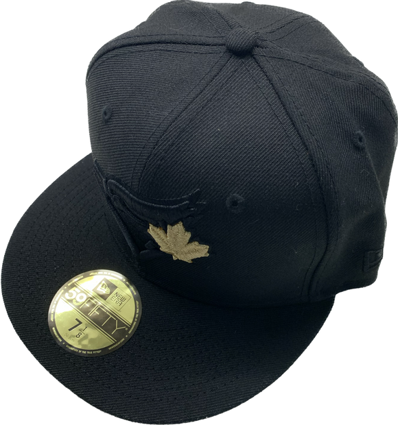 Men's New Era Toronto Blue Jays Blackout 59Fifty Fitted Hat Black on B –  Bleacher Bum Collectibles