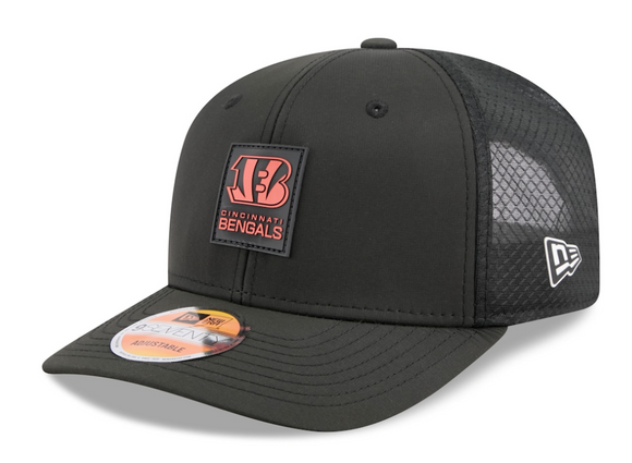 Cincinnati Bengals New Era 2025 Sideline 9SEVENTY Adjustable Trucker Hat - Black