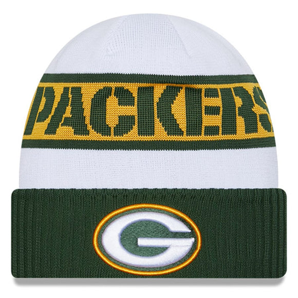 Men's New Era White/Green Green Bay Packers 2023 Sideline Tech Cuffed Knit Hat