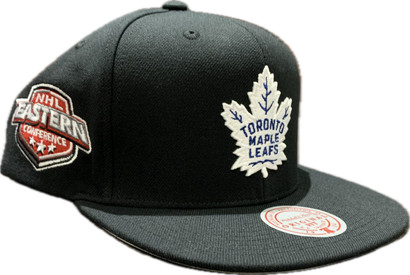 Men’s NHL Toronto Maple Leafs Mitchell & Ness Conference Patch Snapback Hat – Black & White (Copy)