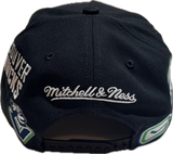 Men's Vancouver Canucks NHL Mitchell & Ness Historical Black Snapback Hat - Pro Pinch
