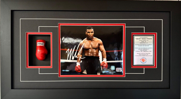 Mike Tyson In Ring Boxing Stance Signed 8x10 Photo Fiterman Group Sports Hologram - Framed 32x12