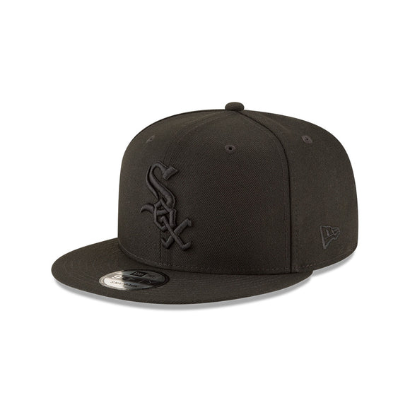 Men's Chicago White Sox MLB New Era 9Fifty Black on Black Snapback Hat Cap