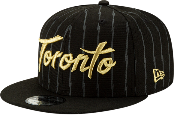 Men's Toronto Raptors New Era Black/Gold 2019/20 Alternate Earned Edition On Court 9FIFTY Snapback Adjustable Hat - Bleacher Bum Collectibles, Toronto Blue Jays, NHL , MLB, Toronto Maple Leafs, Hat, Cap, Jersey, Hoodie, T Shirt, NFL, NBA, Toronto Raptors