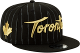 Men's Toronto Raptors New Era Black/Gold 2019/20 Alternate Earned Edition On Court 9FIFTY Snapback Adjustable Hat - Bleacher Bum Collectibles, Toronto Blue Jays, NHL , MLB, Toronto Maple Leafs, Hat, Cap, Jersey, Hoodie, T Shirt, NFL, NBA, Toronto Raptors