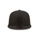 New Era New York Yankees Classic Trucker Black on Black MLB 9Fifty Snapback Baseball Cap Hat