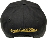 Men’s NHL Boston Bruins Mitchell & Ness Gold Touch Snapback Hat – Black