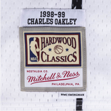 Men's Toronto Raptors Charles Oakley Mitchell & Ness White 1998-99 Hardwood Classics Swingman Jersey