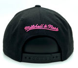 Men’s NBA Miami Heat Mitchell & Ness Bubbalicious Snapback Hat – Black
