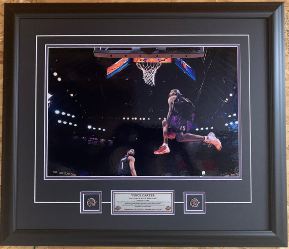 Toronto Raptors Vince Carter w/T-Mac Dunk 16x20 Picture Framed With Pins & Plaque