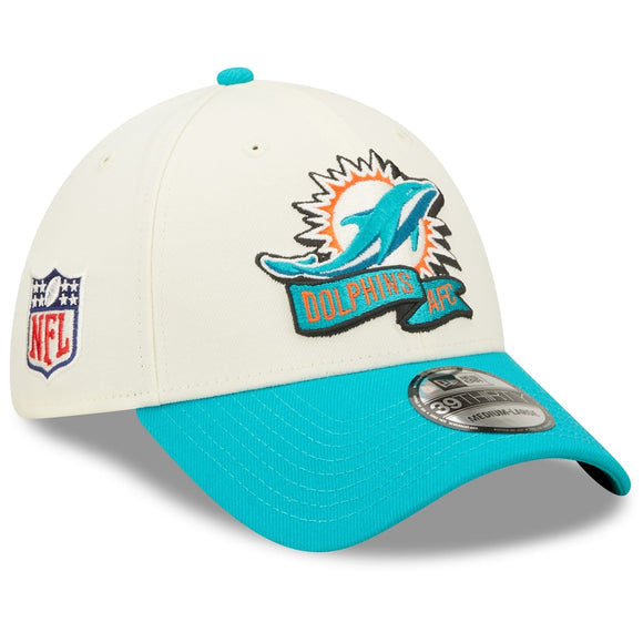 Men's Miami Dolphins New Era Cream/Aqua 2022 Sideline 39THIRTY 2-Tone Flex Hat