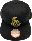 Men’s NHL Ottawa Senators Mitchell & Ness Gold Touch Snapback Hat – Black