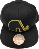 Men’s NHL Quebec Nordiques Mitchell & Ness Gold Touch Snapback Hat – Black