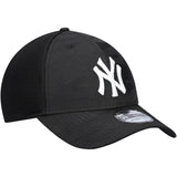 Men's New York Yankees New Era Black Camo Tone 39THIRTY Flex Fit Hat