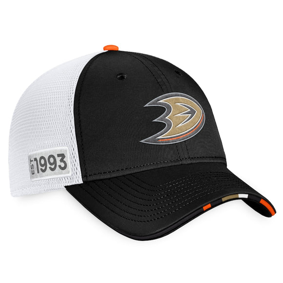 Men's Anaheim Ducks Fanatics Branded Black/White 2022 NHL Draft Authentic Pro On Stage Trucker Adjustable Hat