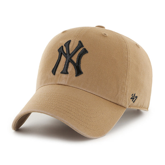 Men's New York Yankees Dune Black Logo Clean up Adjustable Hat Cap One Size Fits Most